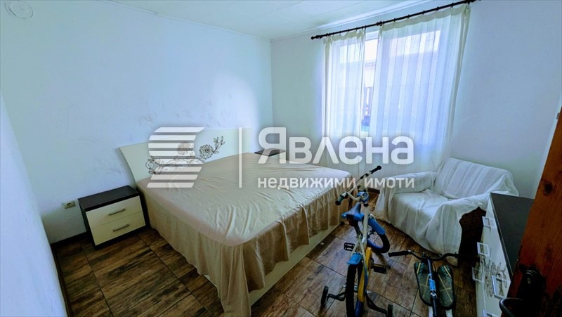 Продава КЪЩА, с. Водица, област Варна, снимка 4 - Къщи - 53092005