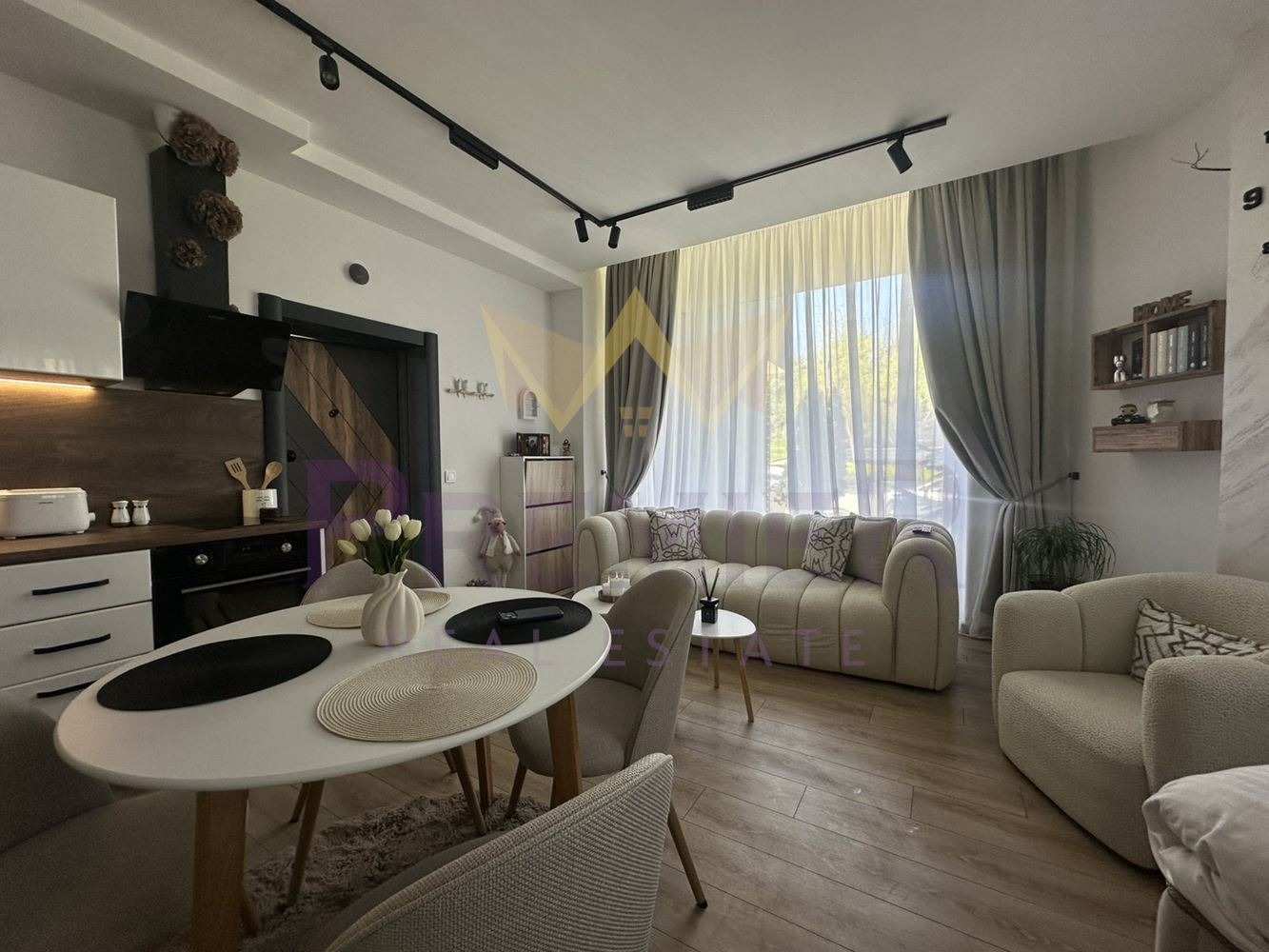 Продава 1-СТАЕН, гр. София, Карпузица, снимка 2 - Апартаменти - 54326051