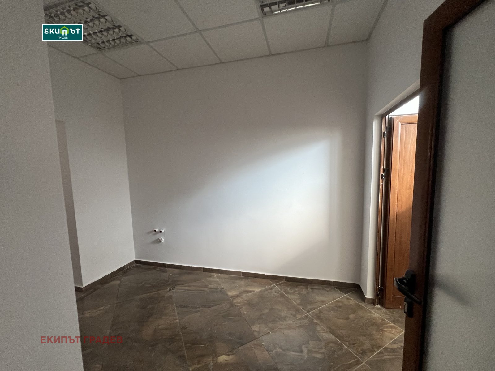 Продава ОФИС, гр. Варна, Аспарухово, снимка 3 - Офиси - 55880913