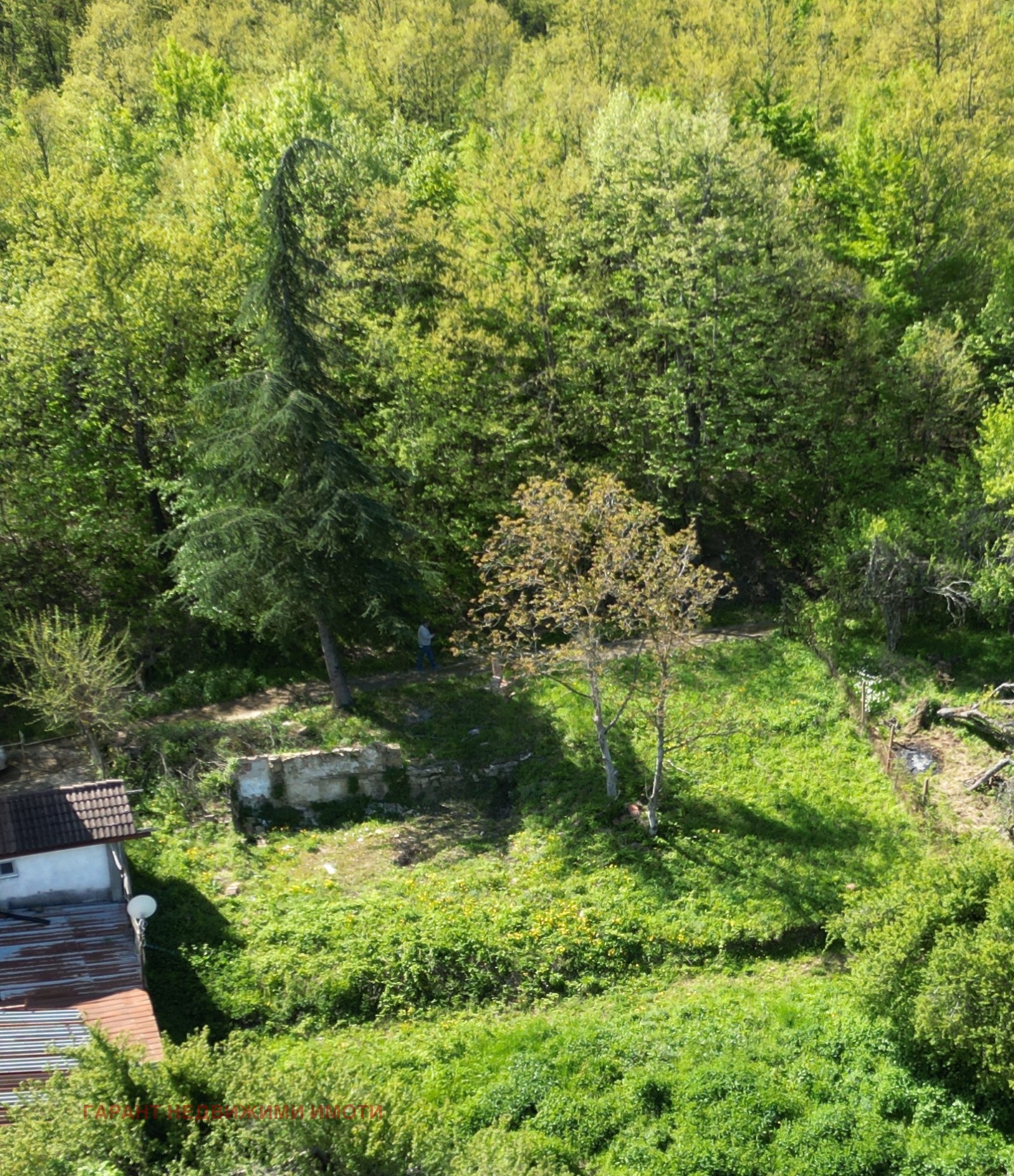 Продава ПАРЦЕЛ, с. Янковци, област Габрово