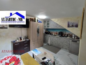 1 bedroom Pogrebi, Varna 1