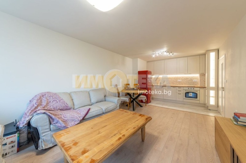 Продава 2-СТАЕН, гр. Варна, Бриз, снимка 9 - Апартаменти - 52075446