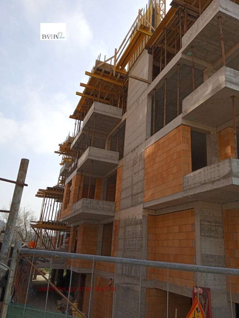 À venda  2 quartos Varna , Levski 1 , 102 m² | 47832983