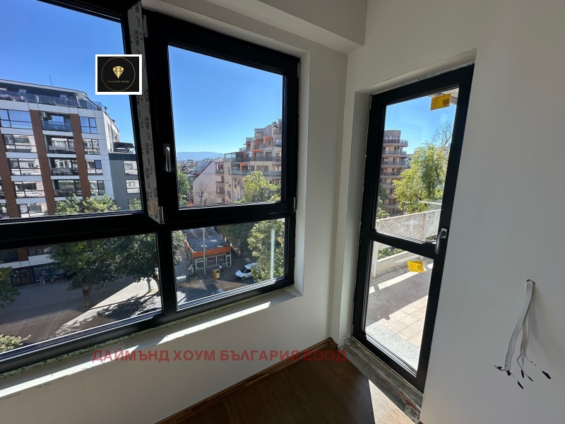 Продава 3-СТАЕН, гр. Пловдив, Кършияка, снимка 2 - Апартаменти - 53324243