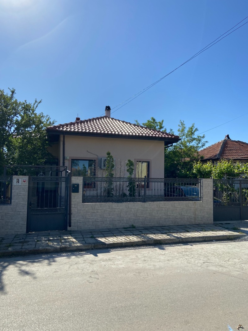 Продава КЪЩА, гр. Каварна, област Добрич, снимка 1 - Къщи - 49175857