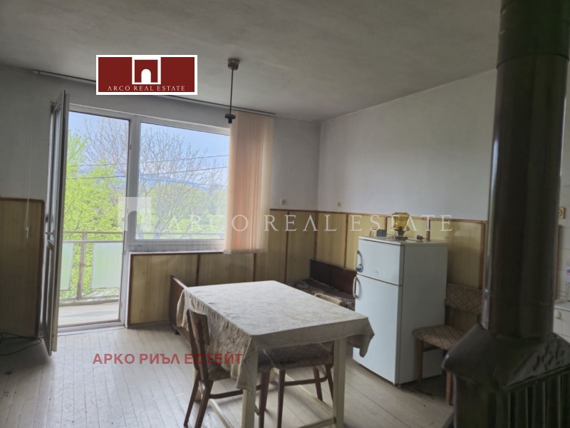 À venda  Casa região Sófia , Ihtiman , 208 m² | 60862146 - imagem [6]