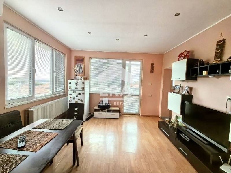 Продава КЪЩА, гр. Русе, Дружба 2, снимка 3 - Къщи - 52982674