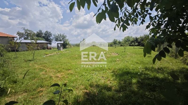 Продава ПАРЦЕЛ, с. Цветница, област Търговище