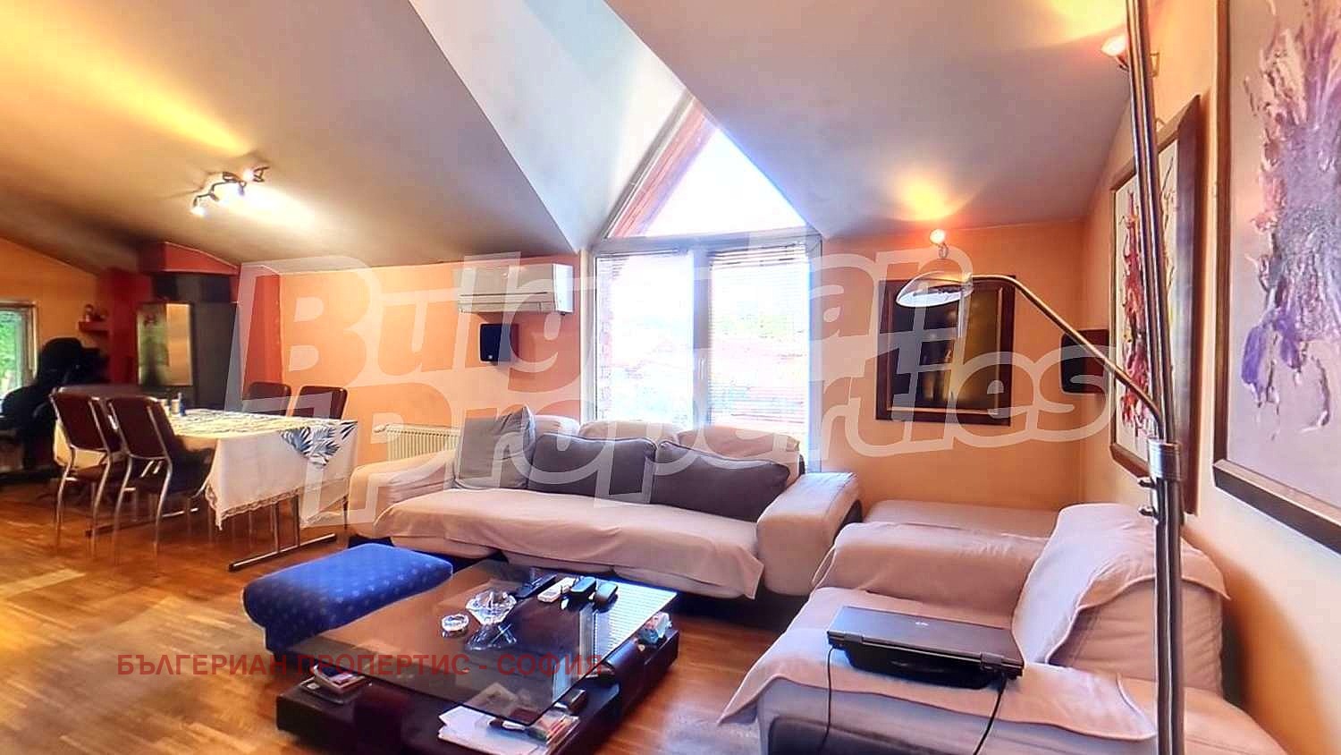 Продава КЪЩА, гр. София, Орландовци, снимка 2 - Къщи - 51592019