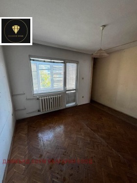 ������� 4-����� | Imot.bg � ����� ������ 12