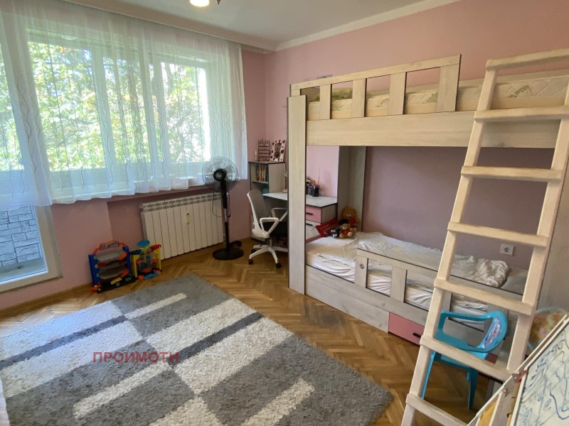 Na prodej  2 ložnice Sofia , Banišora , 78 m2 | 57365888 - obraz [12]