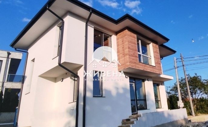 Продава КЪЩА, гр. Варна, Виница