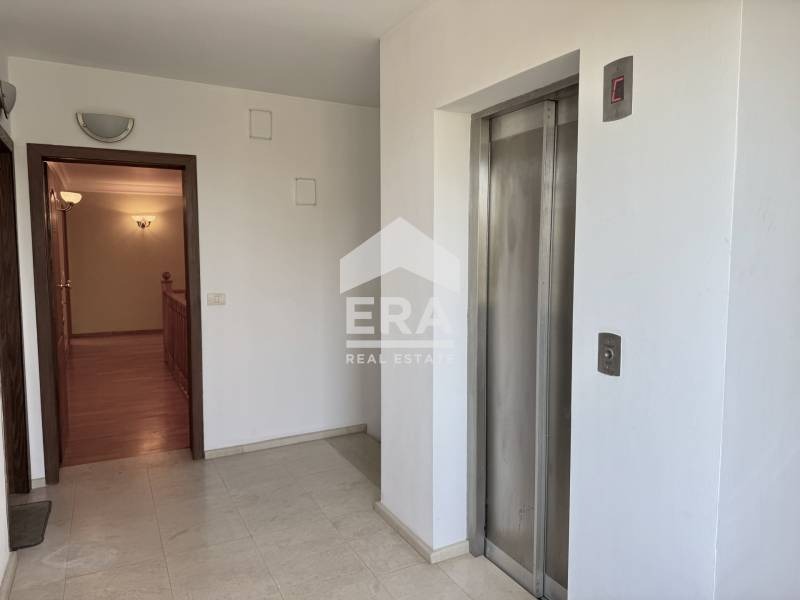 De vânzare  Casa Varna , m-t Dolna Traca , 1112 mp | 70025599 - imagine [7]