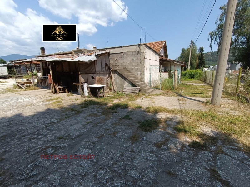 Till salu  Lagring region Pazardzhik , Velingrad , 645 kvm | 50018684 - bild [5]