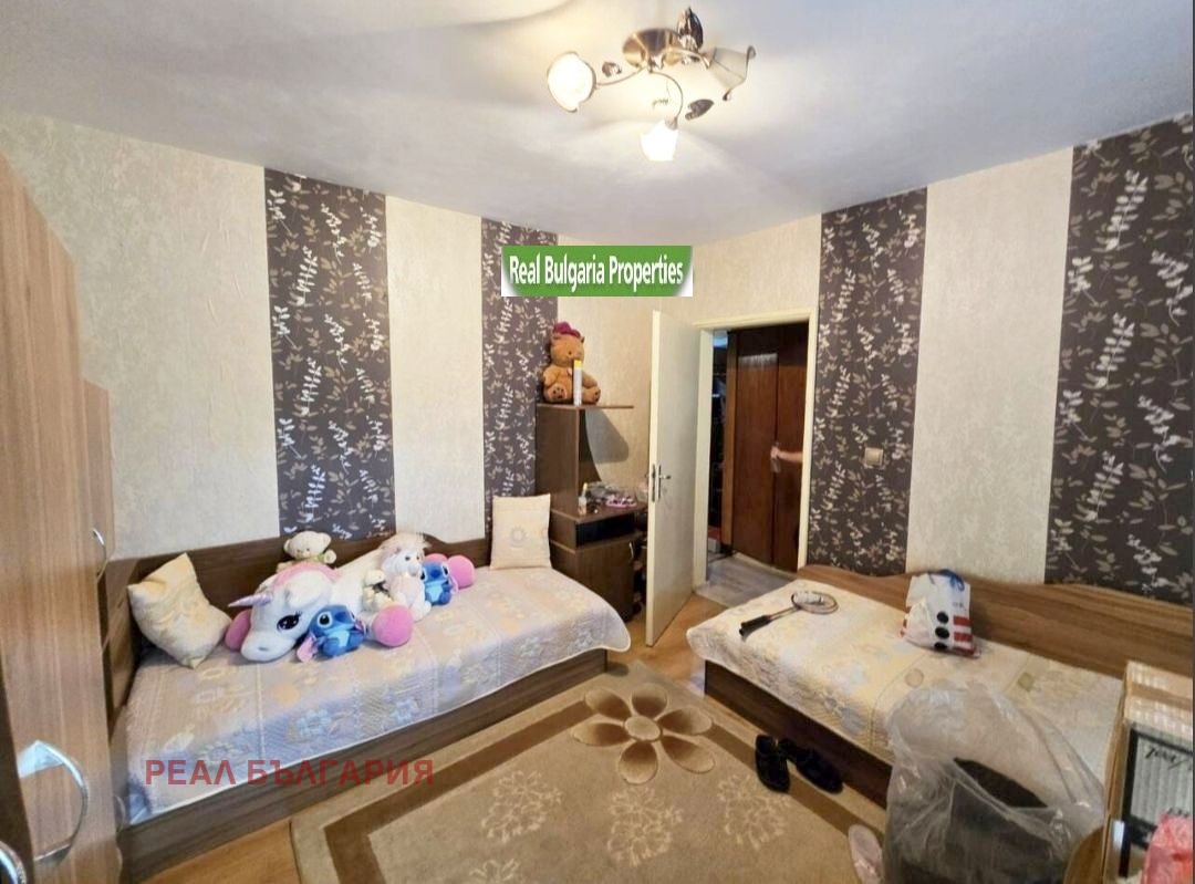 Продава 2-СТАЕН, гр. Русе, Родина 1