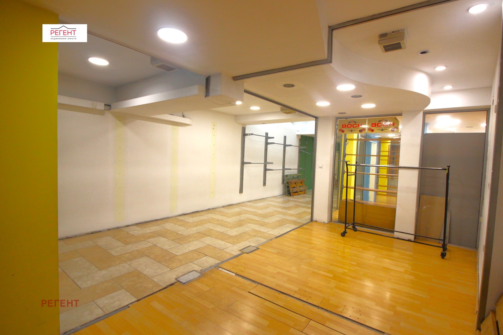 Продава МАГАЗИН, гр. Габрово, Център, снимка 10 - Магазини - 51879434