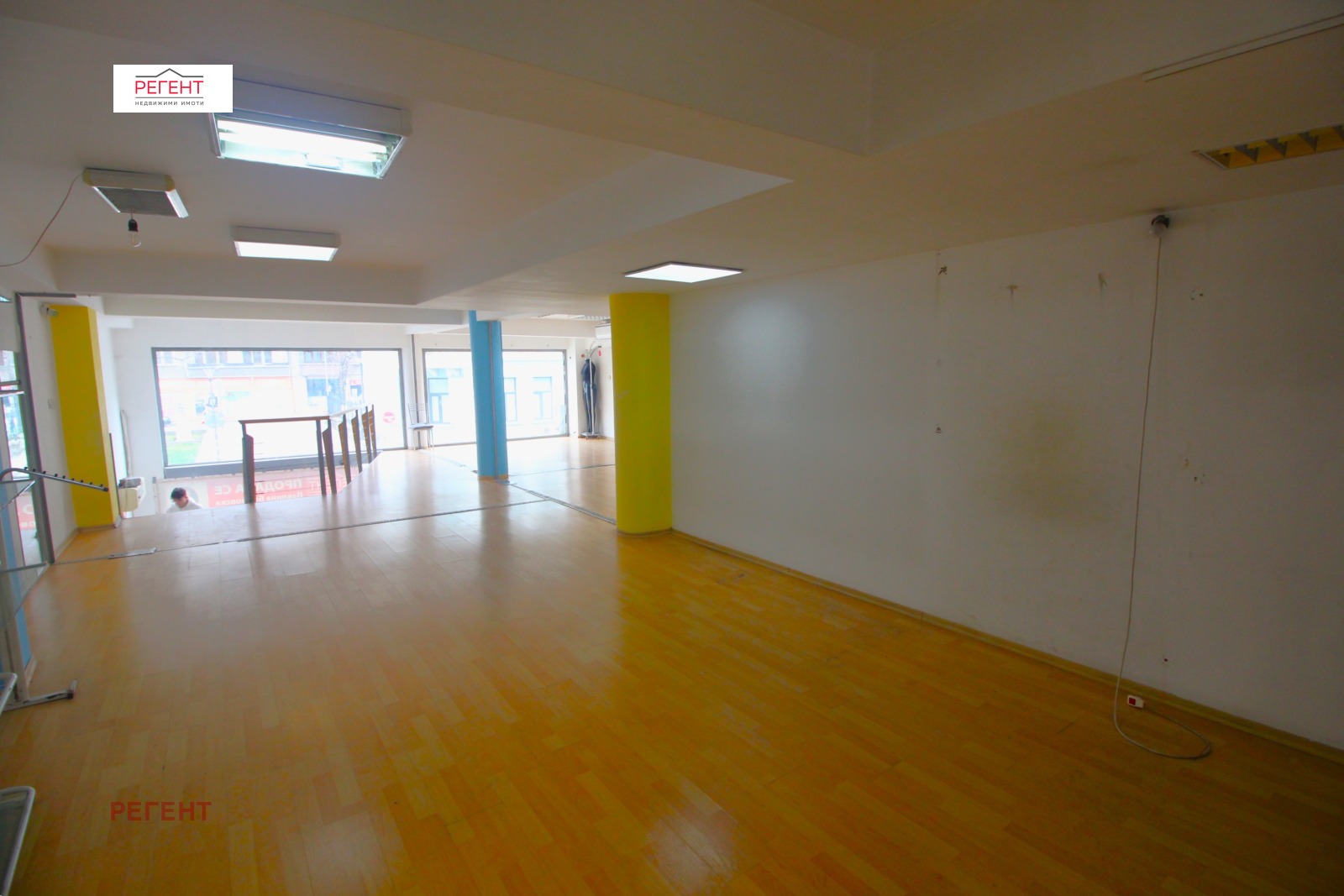 Продава МАГАЗИН, гр. Габрово, Център, снимка 4 - Магазини - 51879434