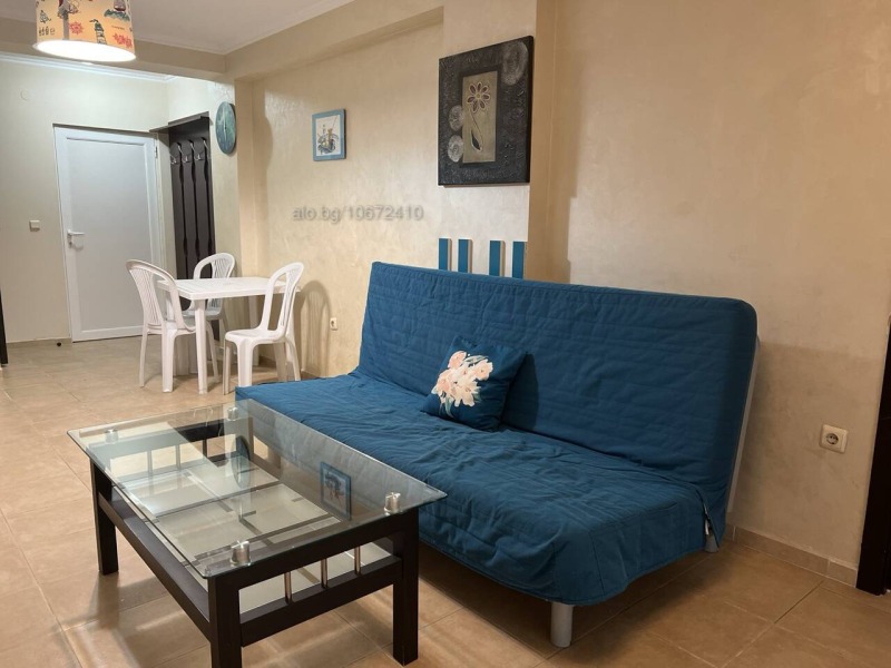 Продава 2-СТАЕН, гр. Бургас, Лазур, снимка 2 - Апартаменти - 52274167