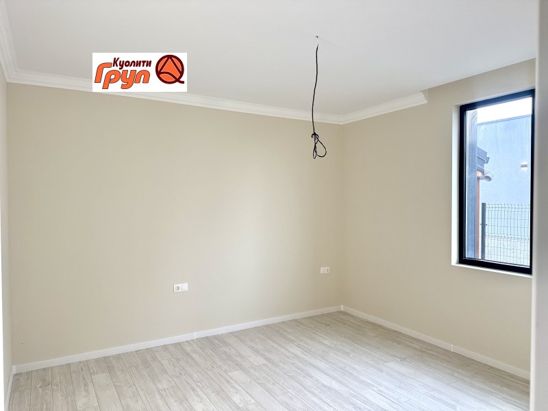 Продава КЪЩА, с. Радиново, област Пловдив, снимка 8 - Къщи - 53202844