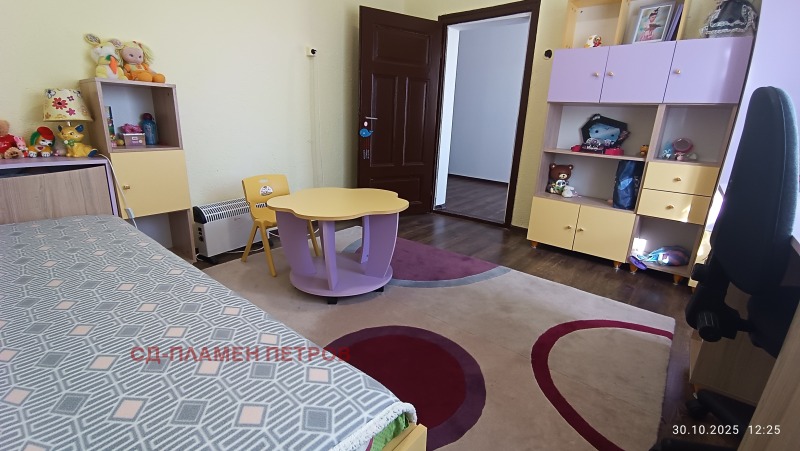 Продава КЪЩА, с. Драгоево, област Шумен, снимка 11 - Къщи - 52244779