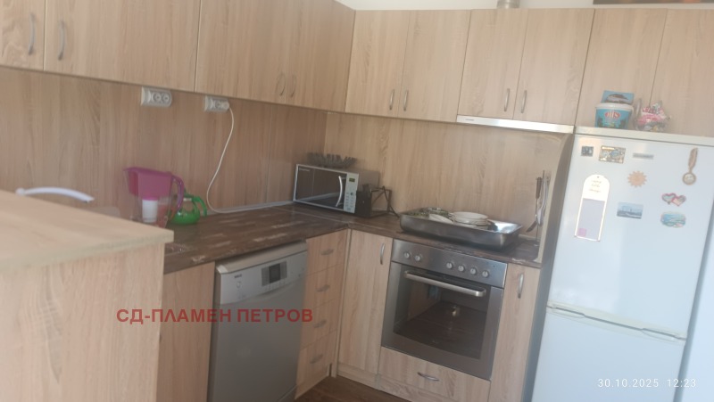 Продава КЪЩА, с. Драгоево, област Шумен, снимка 7 - Къщи - 52244779