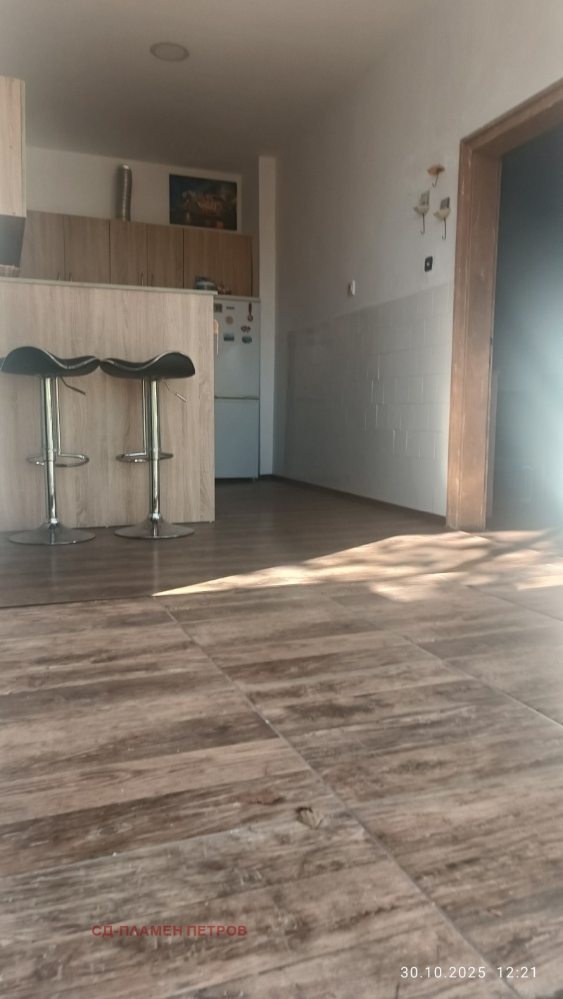 Продава КЪЩА, с. Драгоево, област Шумен, снимка 6 - Къщи - 52244779