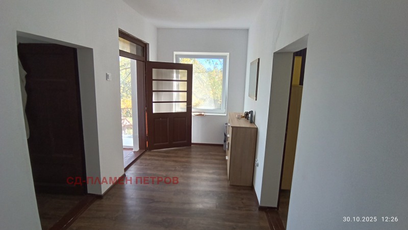 Продава КЪЩА, с. Драгоево, област Шумен, снимка 10 - Къщи - 52244779