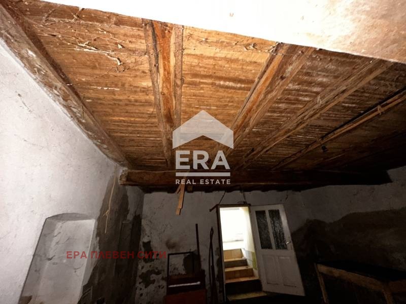 Продава КЪЩА, с. Въбел, област Плевен, снимка 8 - Къщи - 53680504