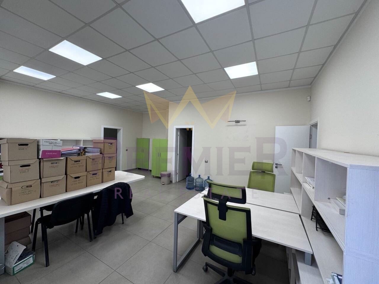 Продава ОФИС, гр. Пловдив, Южен, снимка 3 - Офиси - 56115453