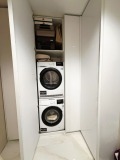 Продава  3-стаен град Перник , Център , 112 кв.м | 21444877 - изображение [16]