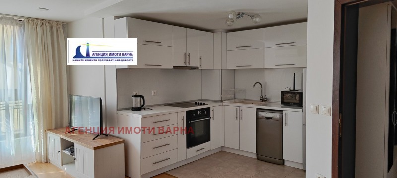 Продава  3-стаен град Варна , Гръцка махала , 100 кв.м | 43065936