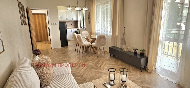 Продава 3-СТАЕН, с. Кошарица, област Бургас