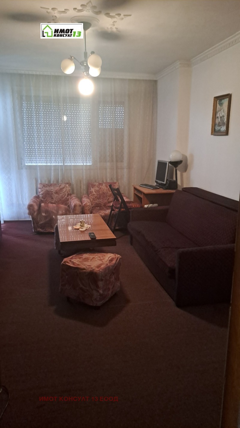 Продава 3-СТАЕН, гр. Плевен, Идеален център, снимка 2 - Апартаменти - 53119354