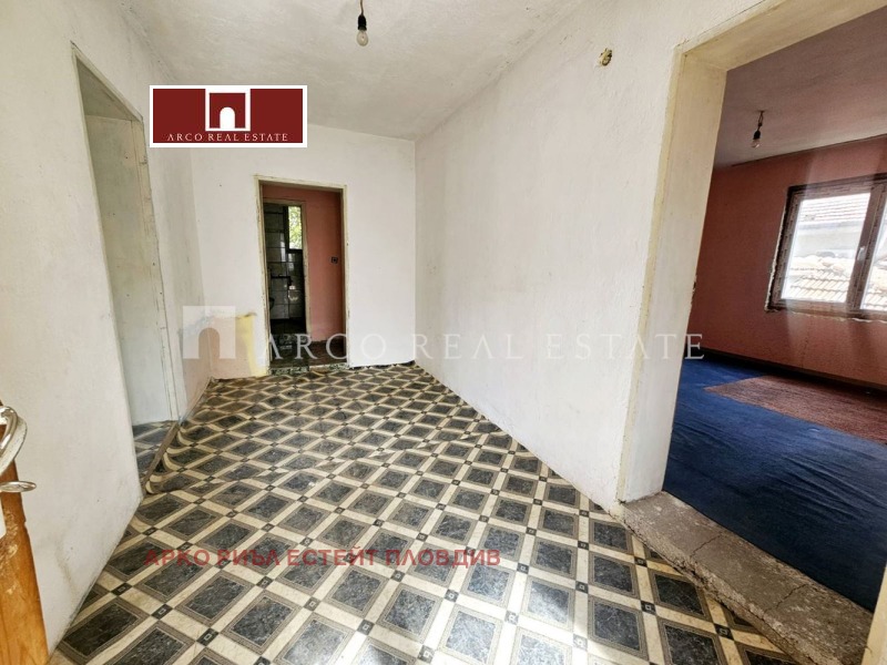 Продава КЪЩА, с. Царацово, област Пловдив, снимка 8 - Къщи - 51118621