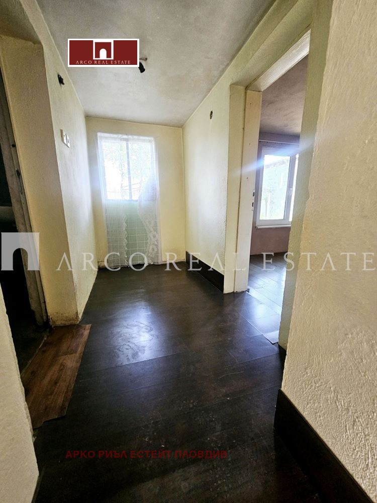 Продава КЪЩА, с. Царацово, област Пловдив, снимка 2 - Къщи - 51118621