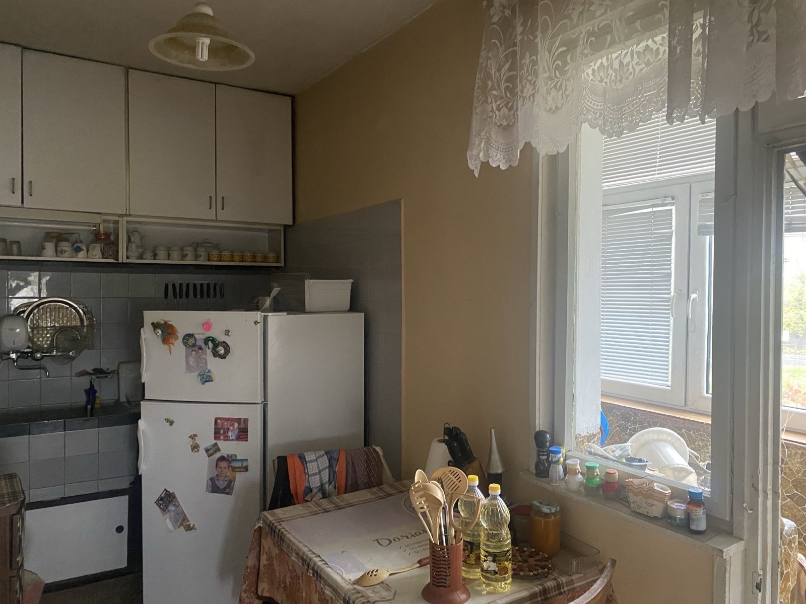 Продава МНОГОСТАЕН, гр. Карлово, област Пловдив, снимка 2 - Апартаменти - 52168641