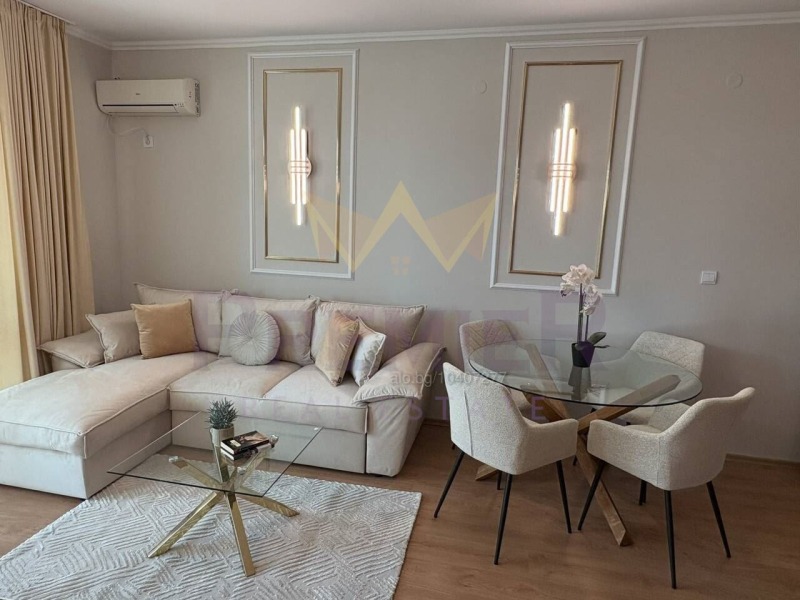 Na prodej  1 ložnice oblast Burgas , k.k. Slančev brjag , 83 m2 | 68585882