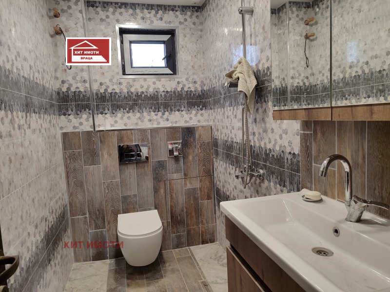 Till salu  2 sovrum Vraca , Centar , 70 kvm | 55991455