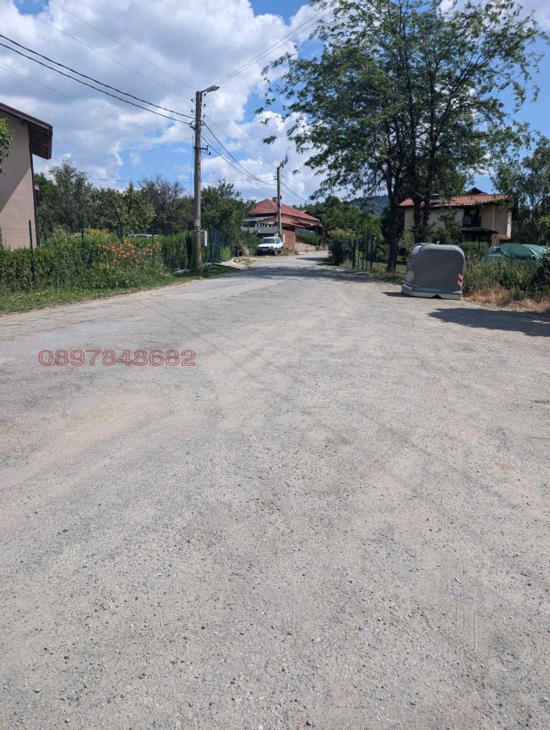 Продава КЪЩА, с. Големо Бучино, област Перник, снимка 3 - Къщи - 52786118