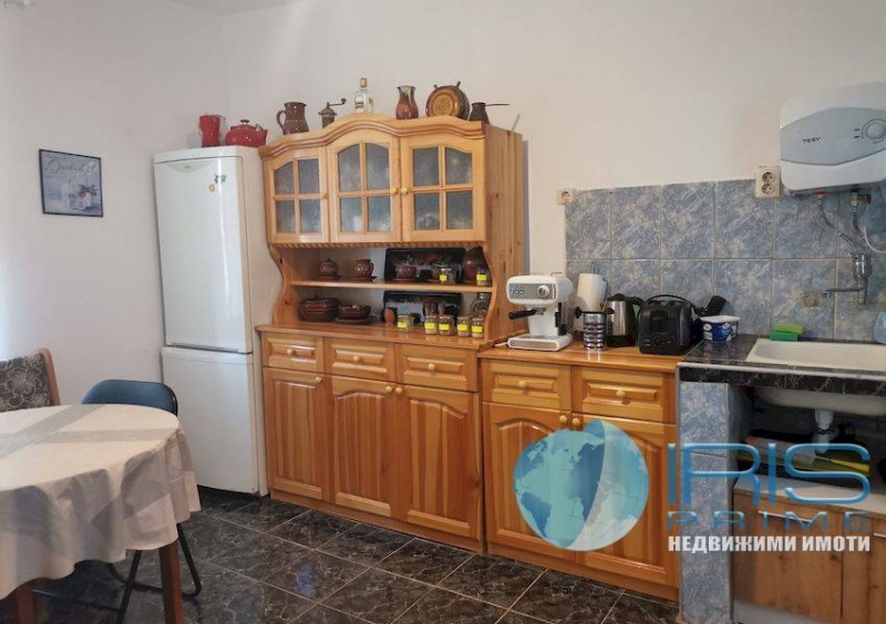 Продава КЪЩА, област Шумен, с. Златар • 30000 € • 96350369 — Holmes.bg