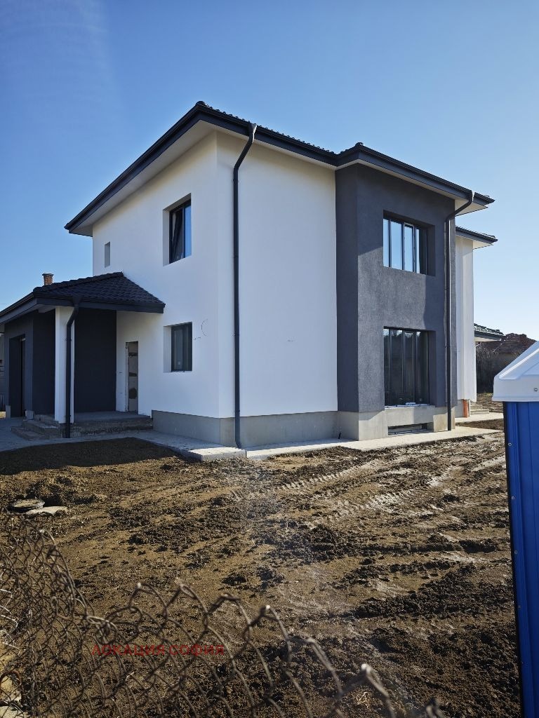 Продава КЪЩА, гр. Елин Пелин, област София област, снимка 2 - Къщи - 51914976