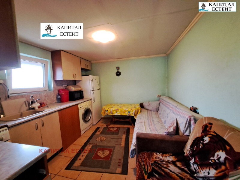 Продава КЪЩА, с. Черноград, област Бургас, снимка 12 - Къщи - 53151378