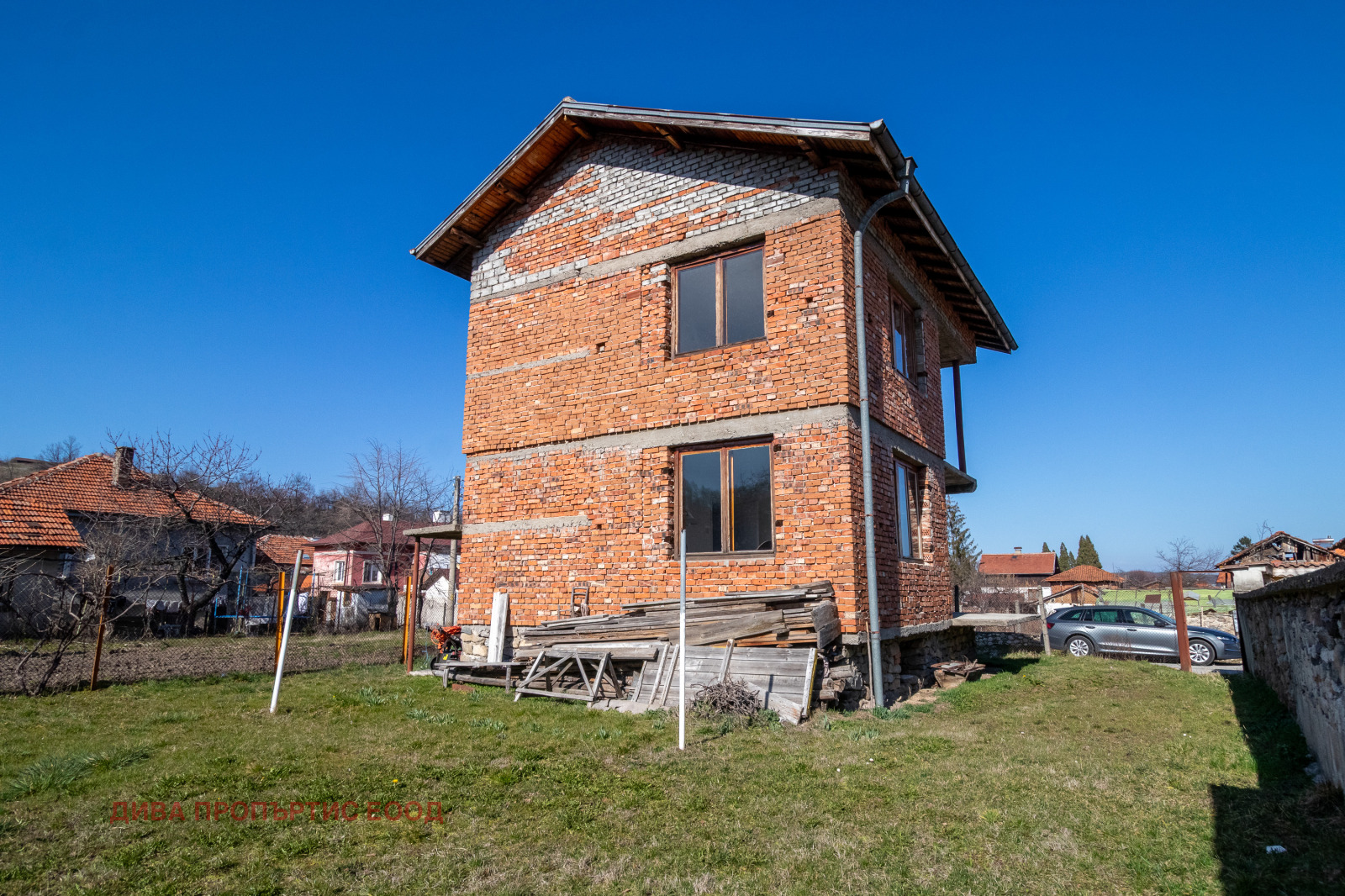 Продава ВИЛА, с. Марица, област София област, снимка 2 - Вили - 54232601