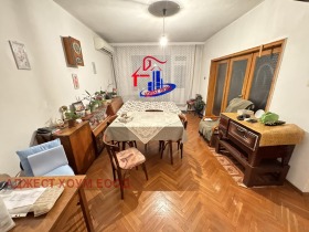 Продажба на многостайни апартаменти в град Шумен - изображение 11 