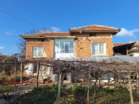 Casa Cenovo, região Ruse 10