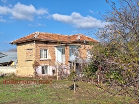 Casa Cenovo, região Ruse 12