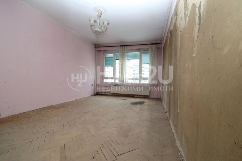 Продава 2-СТАЕН, гр. София, Гоце Делчев, снимка 2 - Апартаменти - 53188403