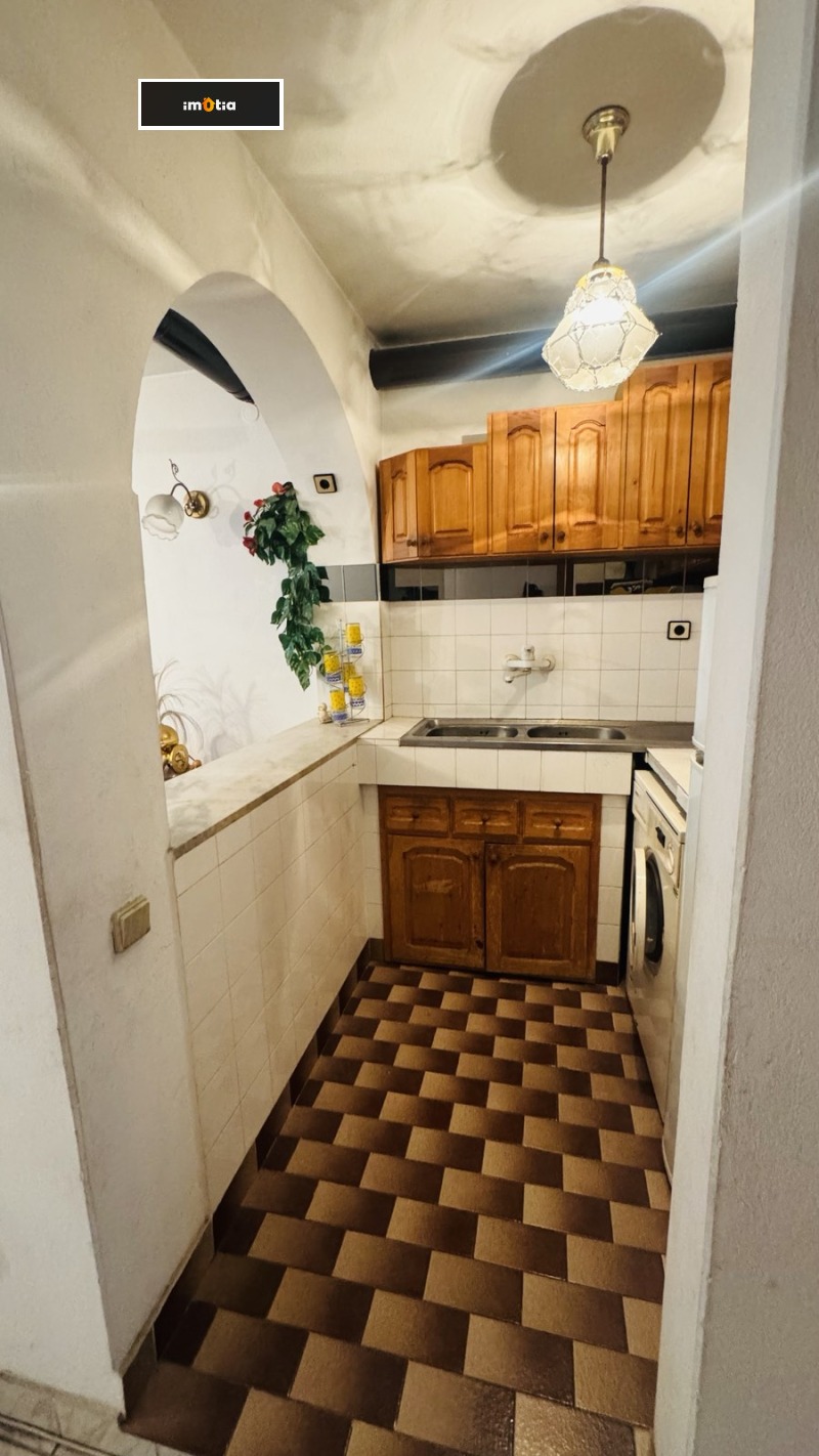 Продава 2-СТАЕН, гр. Троян, област Ловеч, снимка 4 - Апартаменти - 53256197