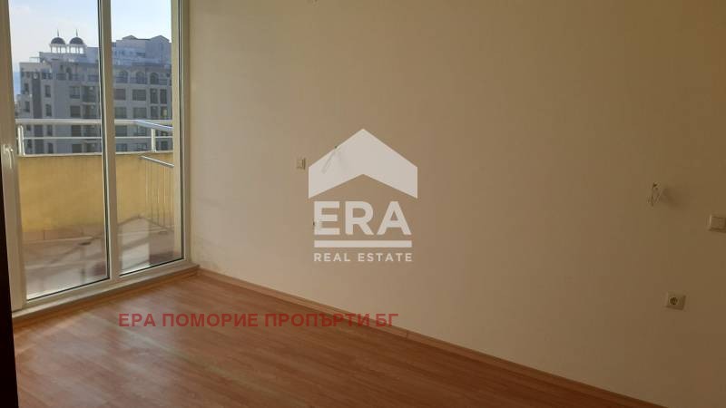 Продава 3-СТАЕН, гр. Поморие, област Бургас, снимка 2 - Aпартаменти - 49001526