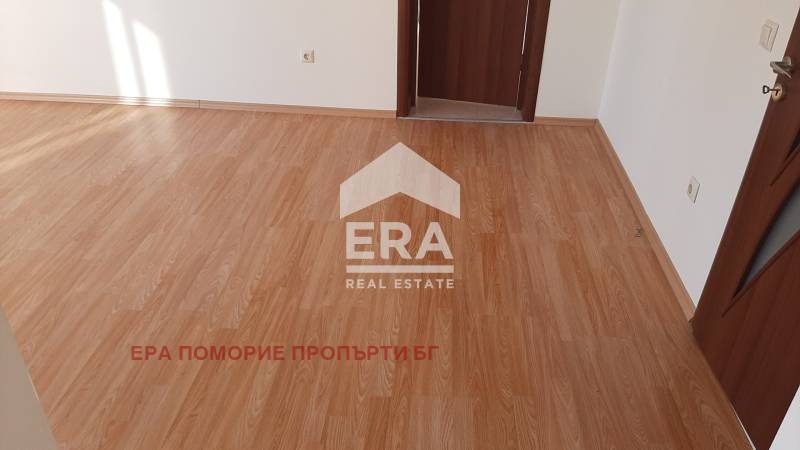 Продава 3-СТАЕН, гр. Поморие, област Бургас, снимка 3 - Aпартаменти - 49001526